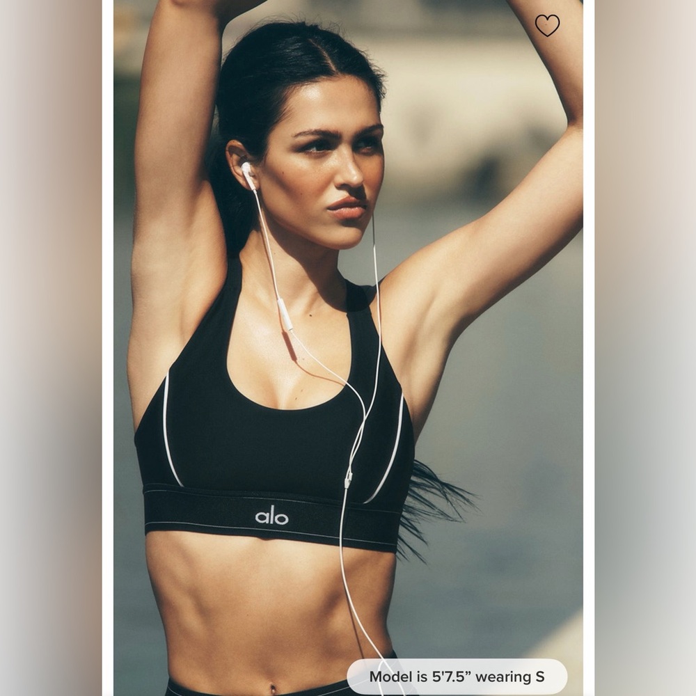 ALO Yoga Suit Up Set - Picture 7 of 12
